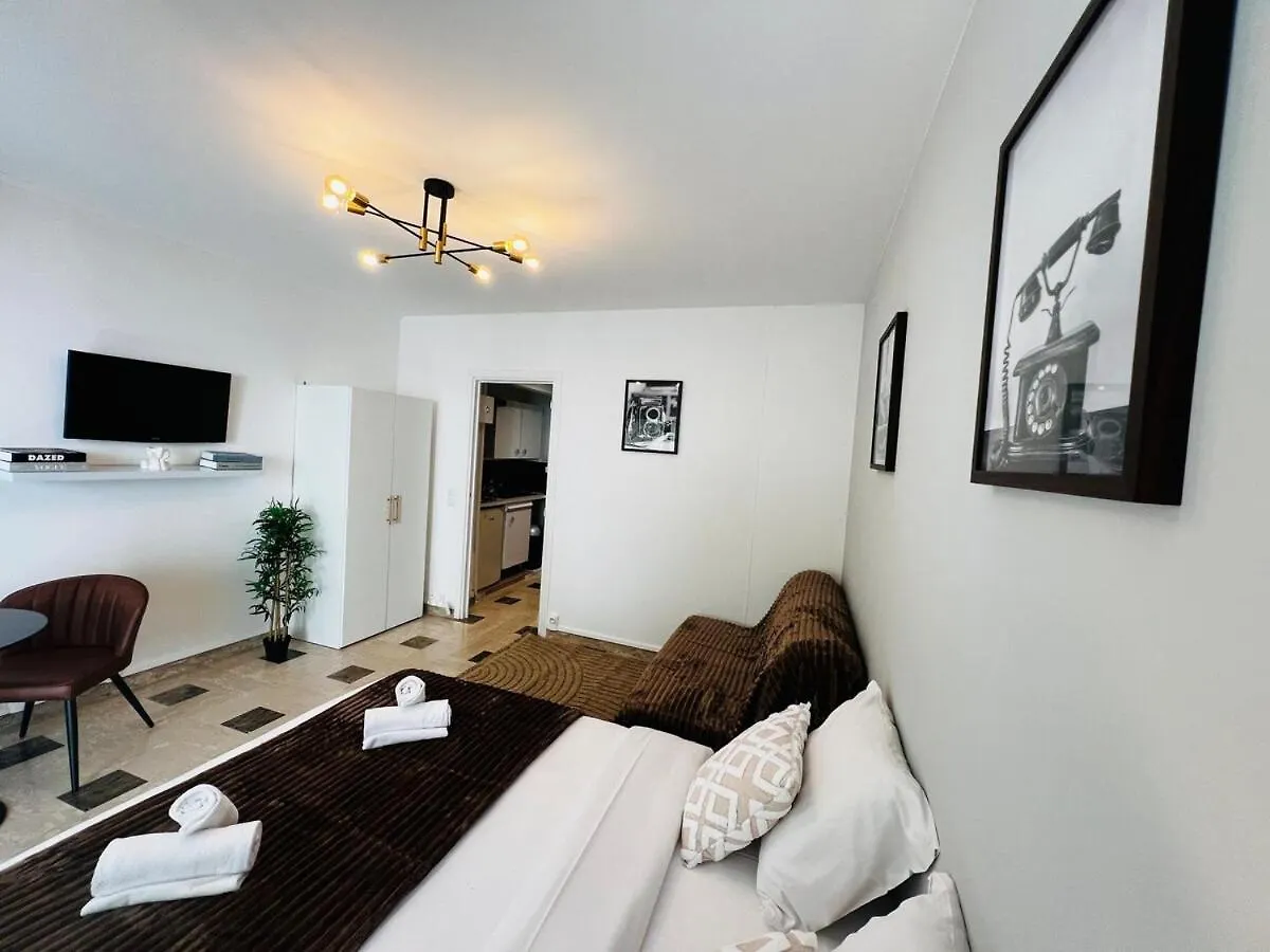Apartment Villa Esterel Large Studio With Terrace Cannes