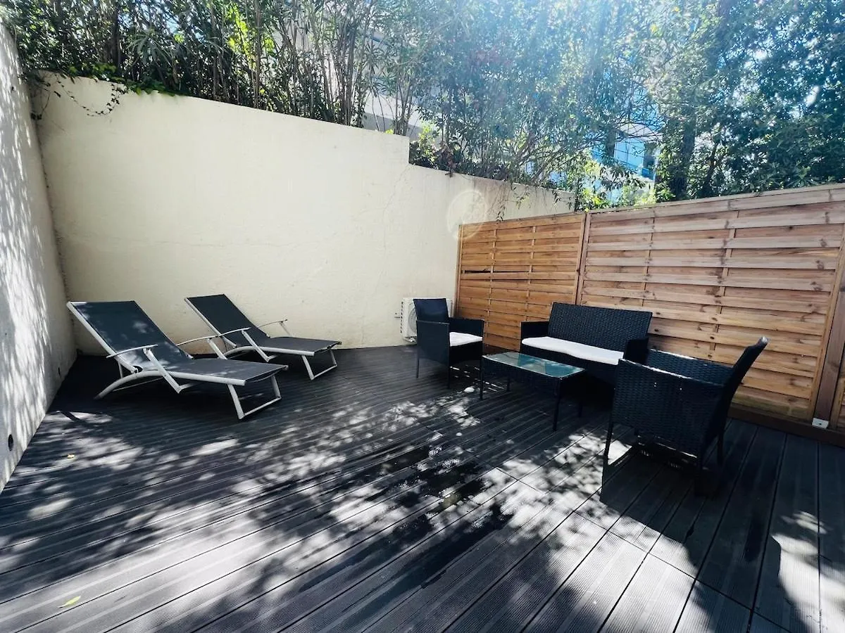Villa Esterel Large Studio With Terrace Cannes Apartment